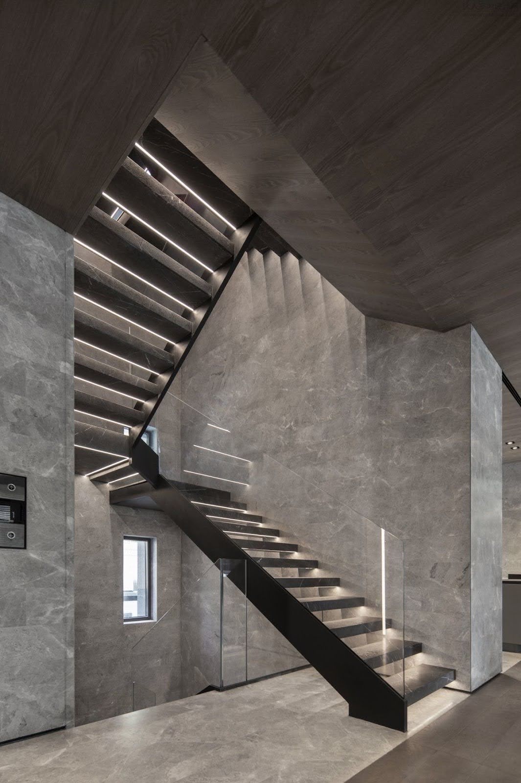 FLIGHT Double Stringer Staircase 2